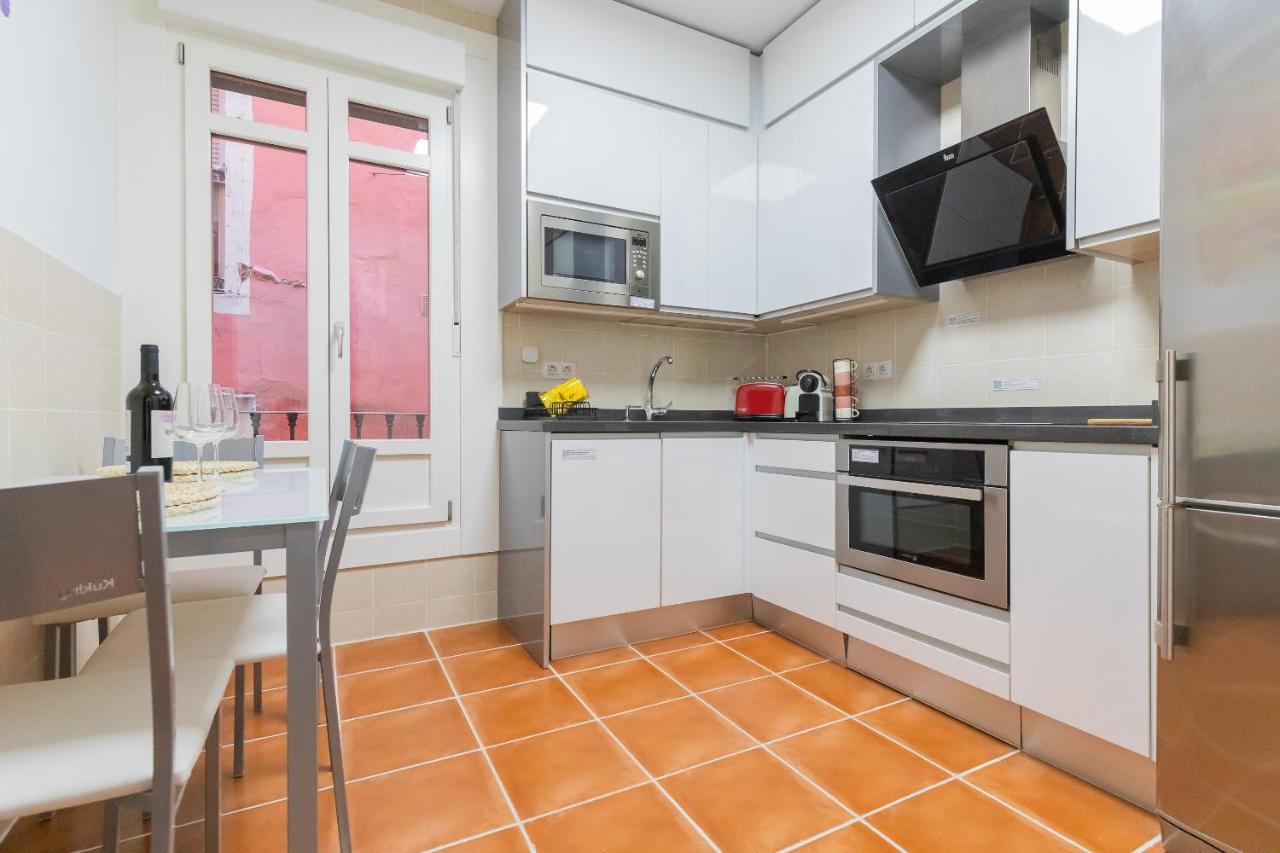 Ronda Street In The Heart Of Old Town Apartment Bilbao Bagian luar foto